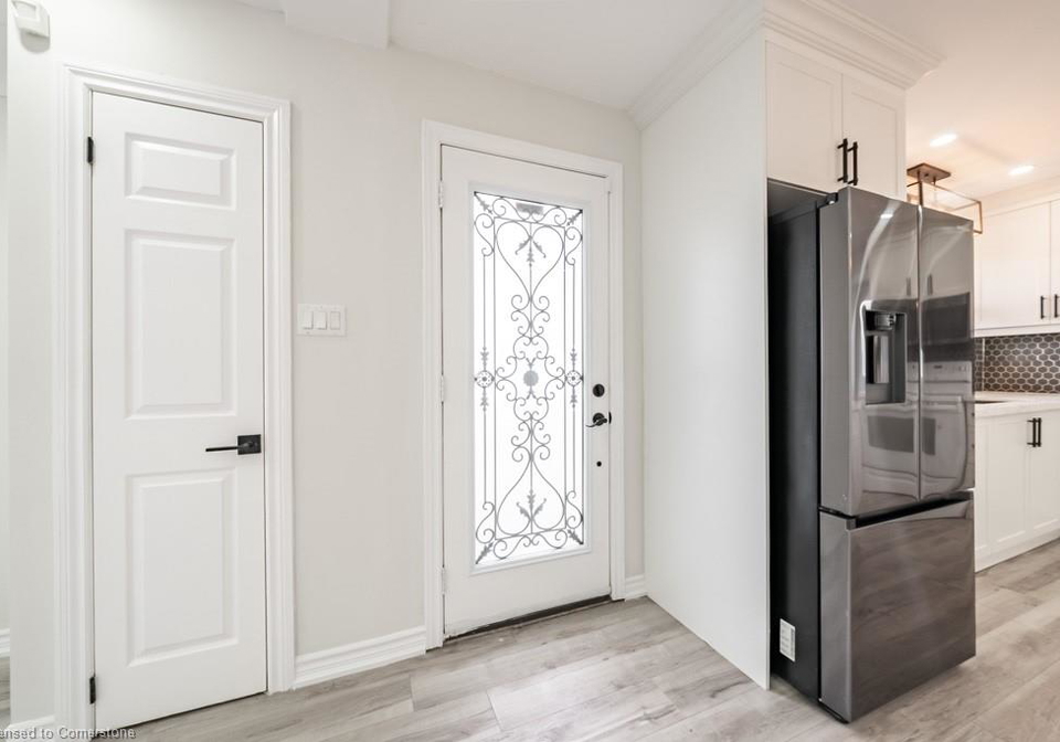 426-mcneilly-road-stoney-creek-ontario-40755746