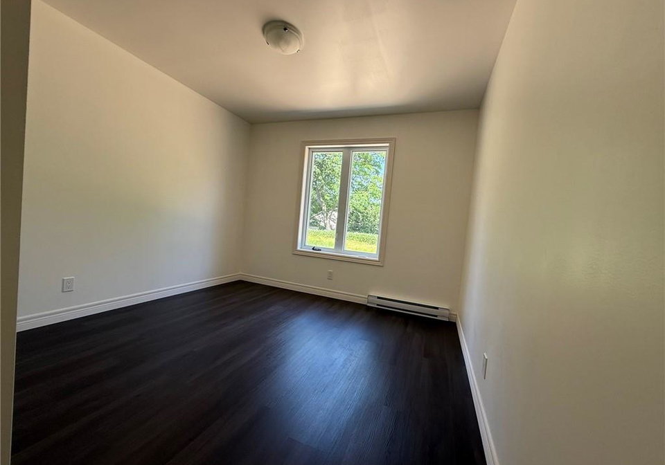 243-grove-street-simcoe-ontario-40755763