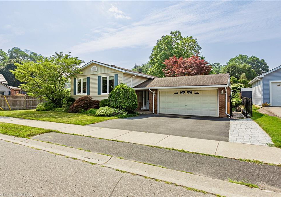 120-nichol-street-w-waterford-ontario-40755779