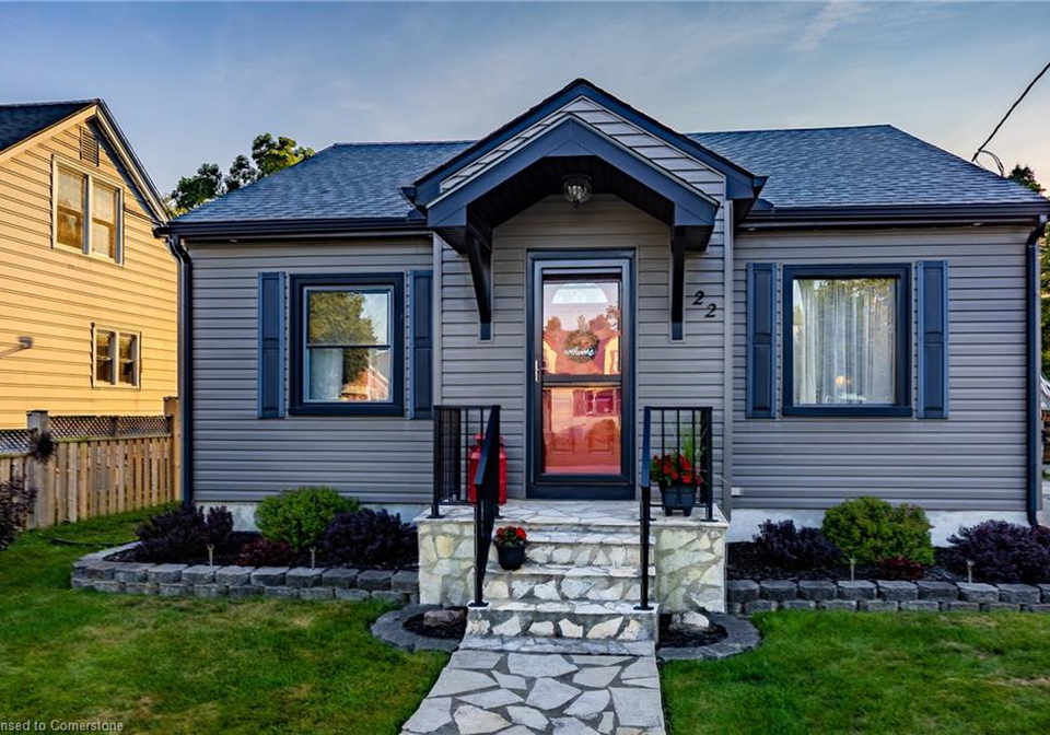 22-lee-avenue-simcoe-ontario-40755784
