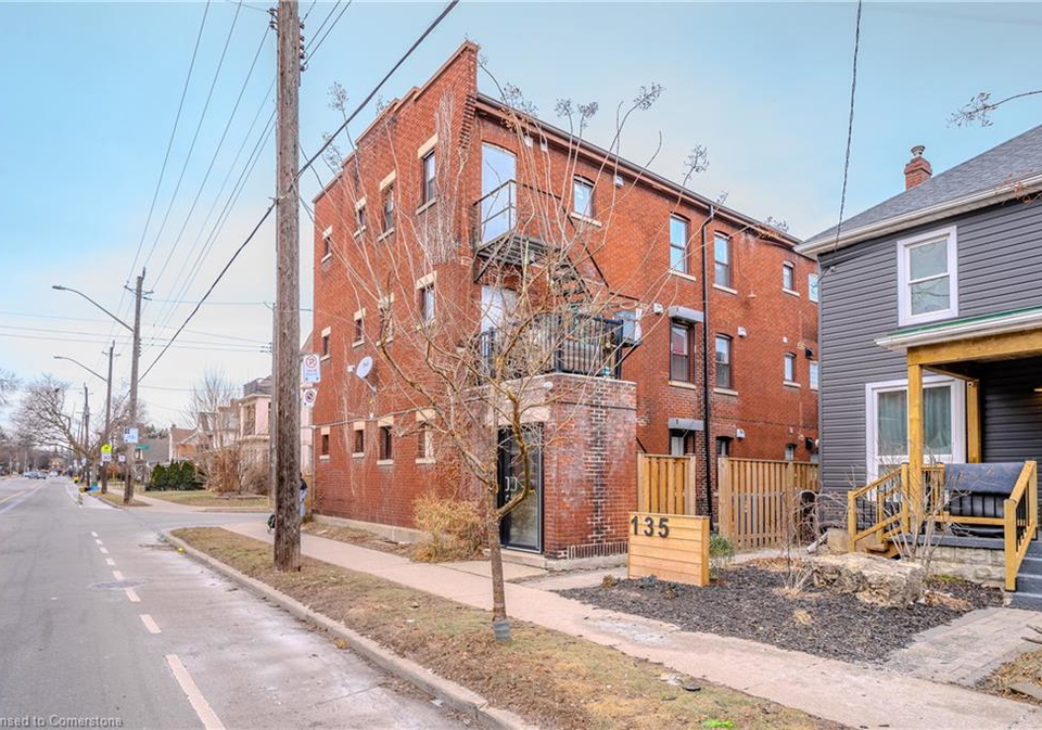 41-albert-street-hamilton-ontario-40755803