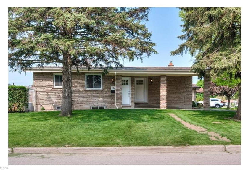 124-roberts-crescent-kitchener-ontario-40755836