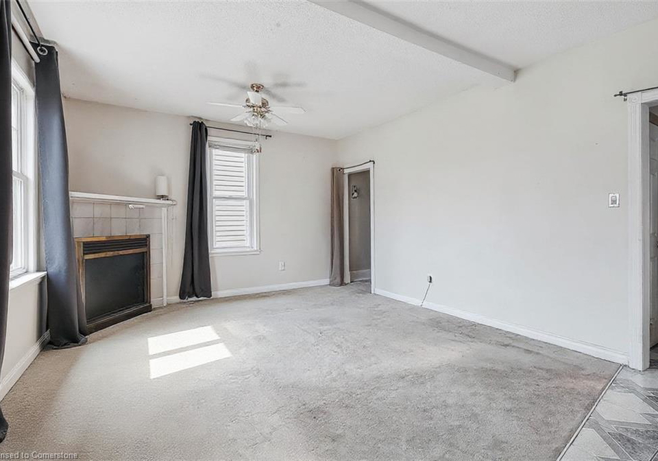 200-lancaster-street-w-kitchener-ontario-40755862