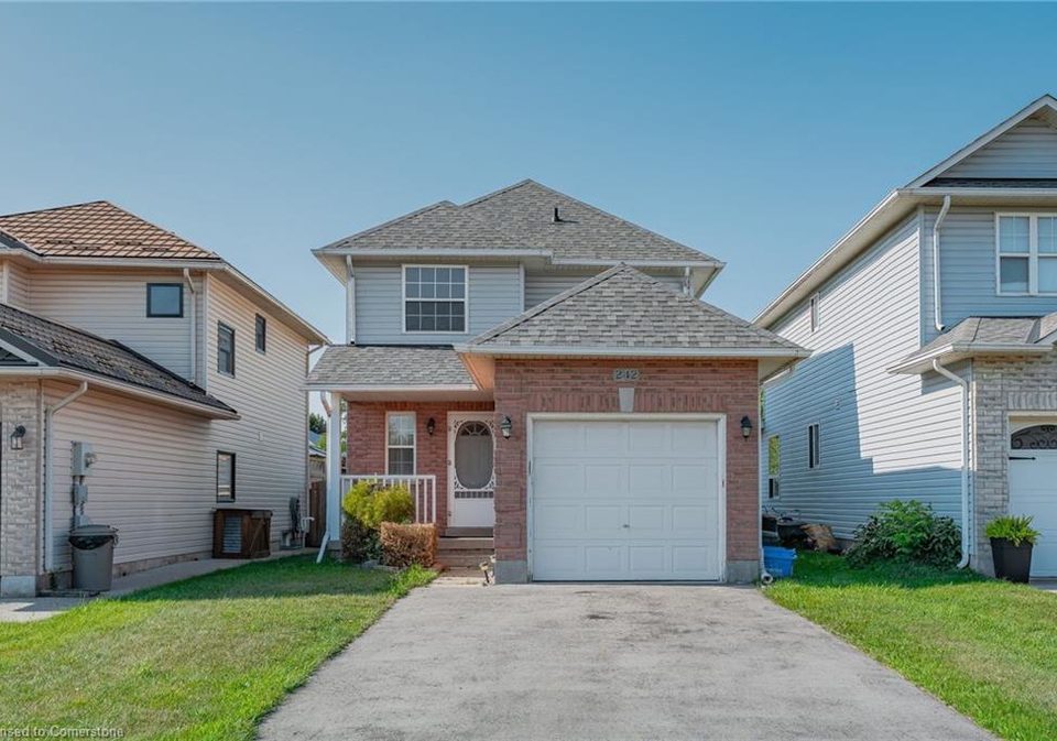 242-hilltop-drive-ayr-ontario-40755875