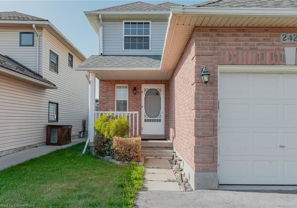 242-hilltop-drive-ayr-ontario-40755875