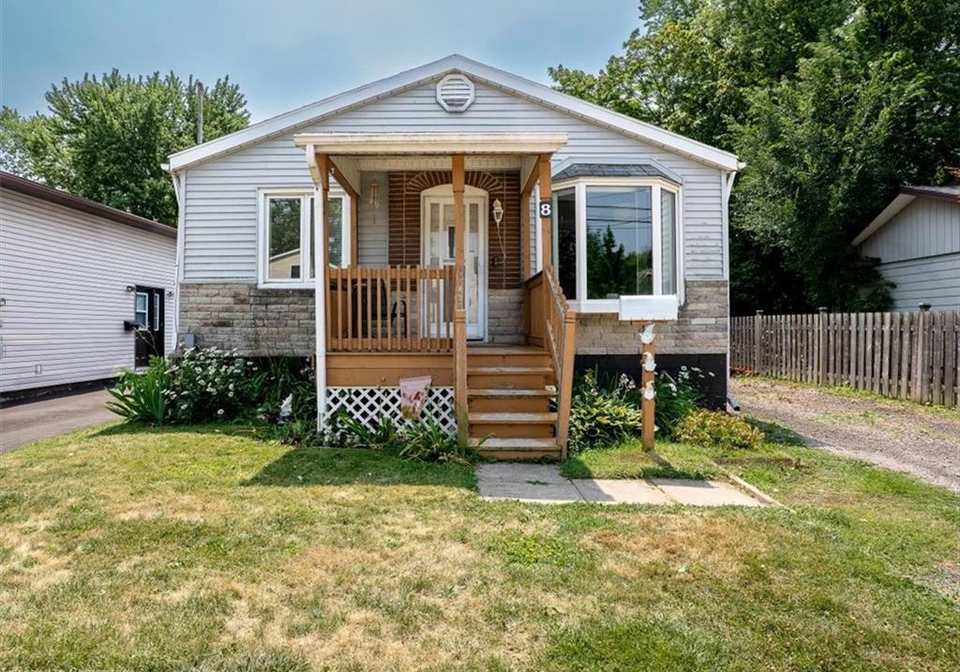 8-frances-avenue-stoney-creek-ontario-40755920