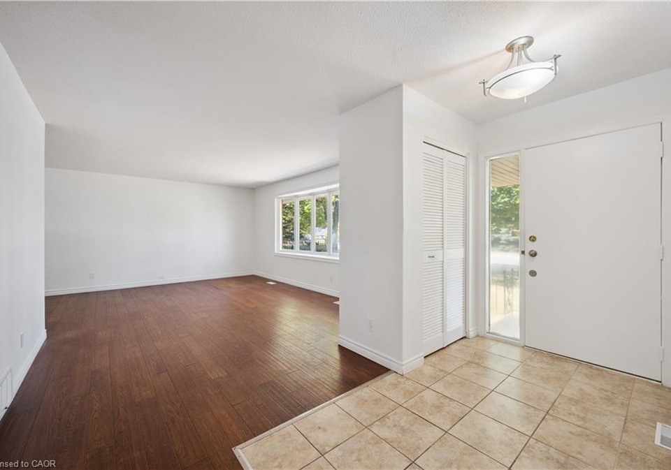 101-kent-street-cambridge-ontario-40755965