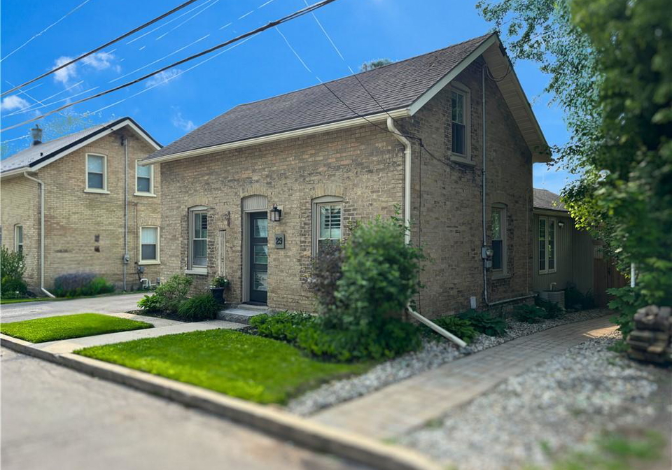 29-hall-street-ayr-ontario-40756029