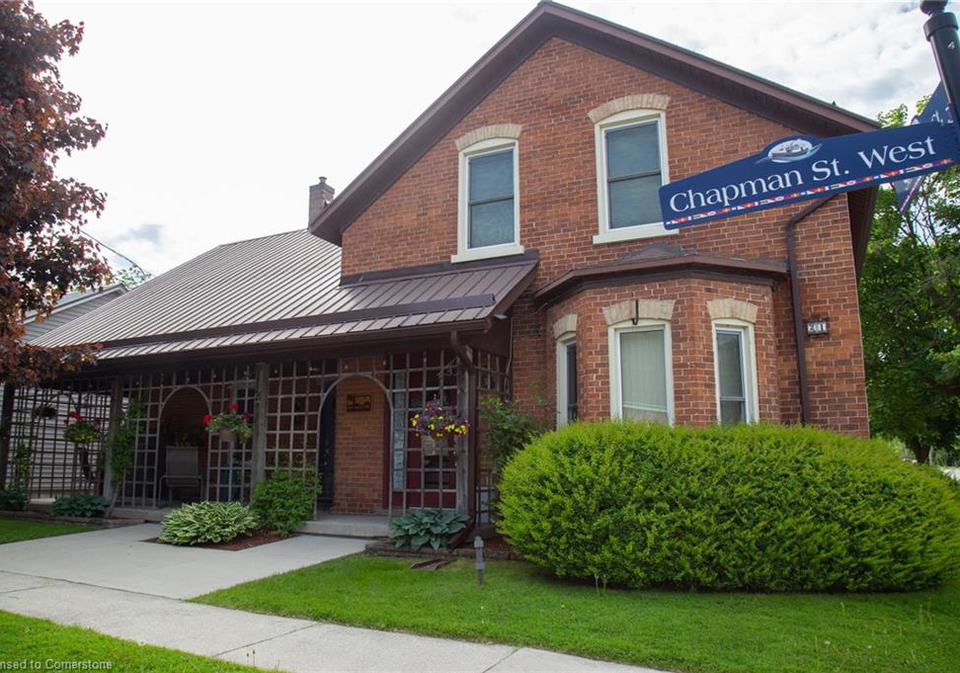 21-chapman-street-w-port-dover-ontario-40756043