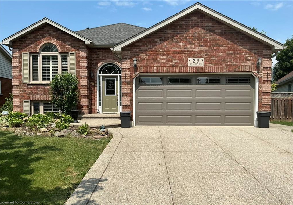 25-hyslop-drive-caledonia-ontario-40756047