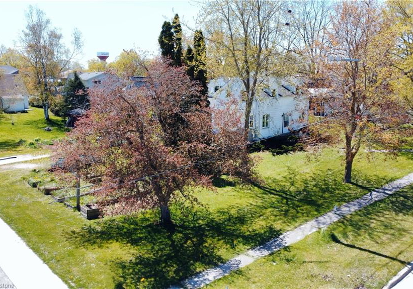 270-dufferin-street-palmerston-ontario-40756144