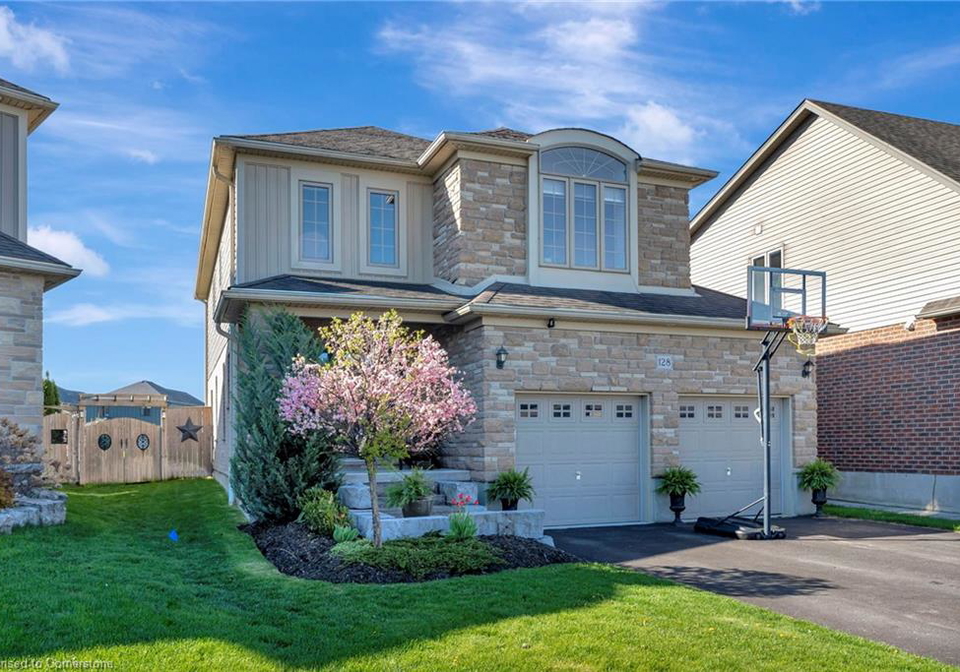 128-robert-simone-way-ayr-ontario-40756257