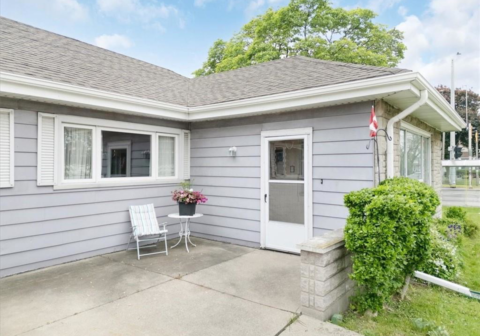 693-upper-james-street-hamilton-ontario-40756279
