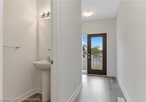 110-fergus-avenue-kitchener-ontario-40756315