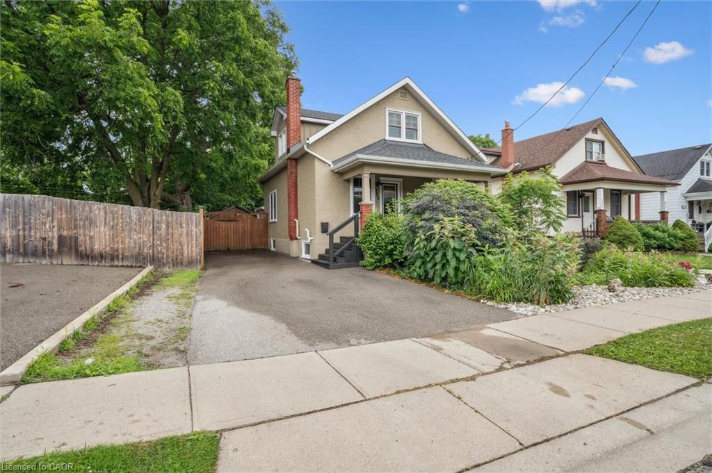 253-dolph-street-s-cambridge-ontario-40756318