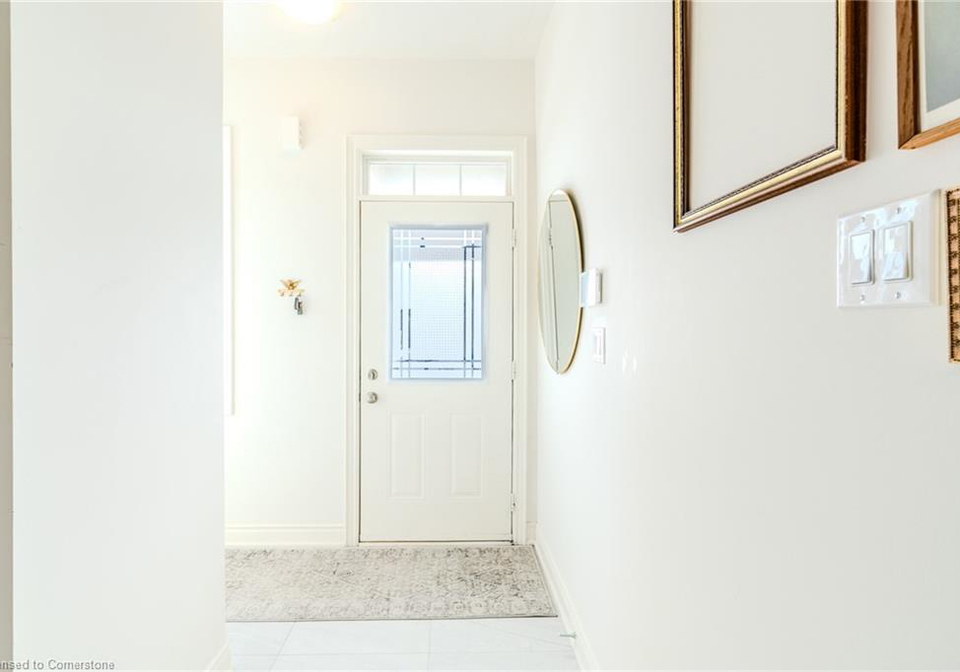 2-holcomb-terrace-waterdown-ontario-40756430