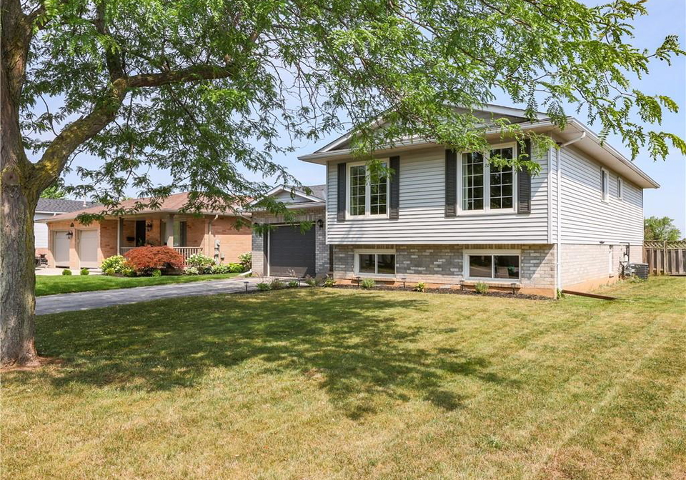 4943-homestead-drive-beamsville-ontario-40756431
