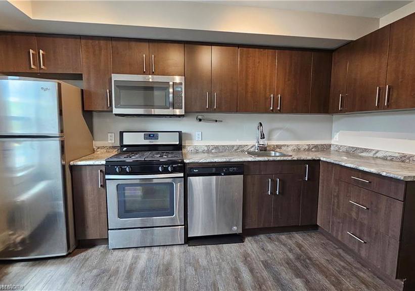 4-ottawa-street-n-hamilton-ontario-40756444