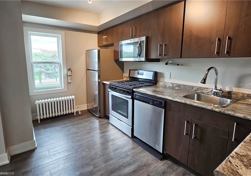 4-ottawa-street-n-hamilton-ontario-40756444