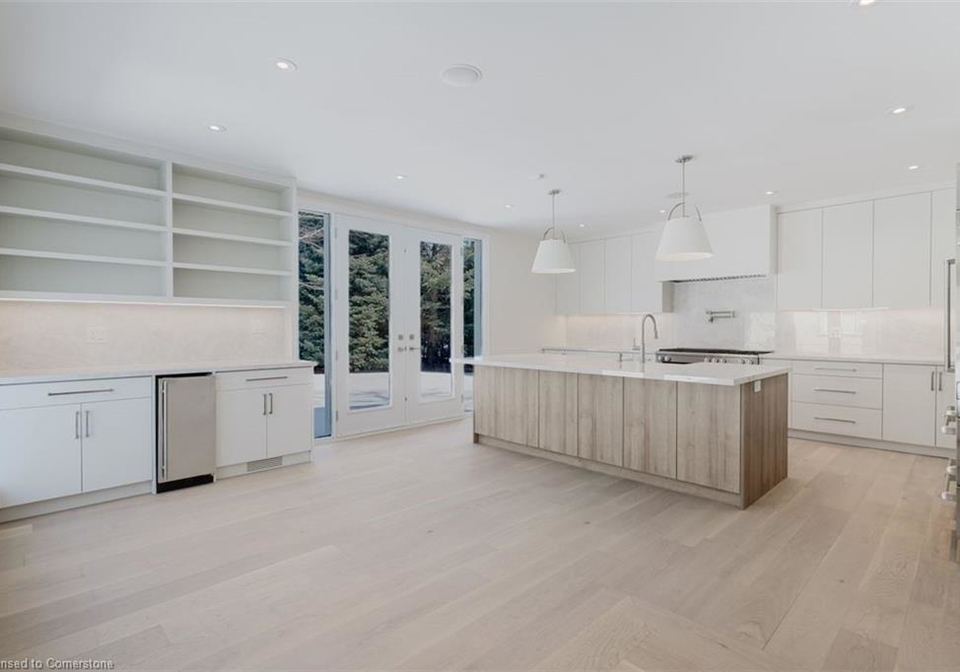 349-maplehurst-avenue-oakville-ontario-40756473