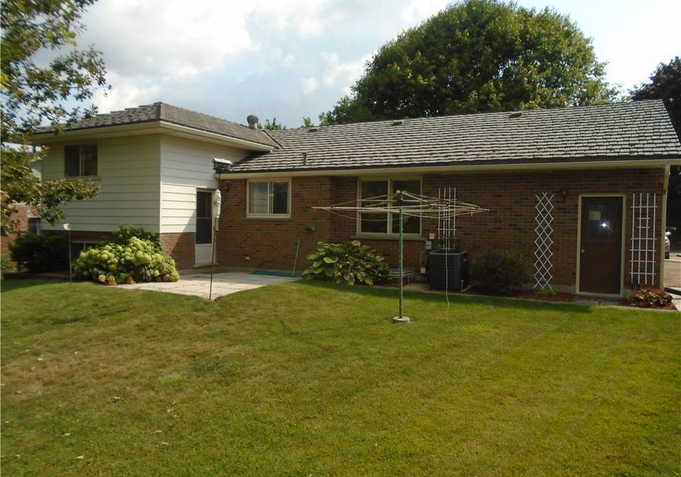 10-sheridan-boulevard-simcoe-ontario-40756498