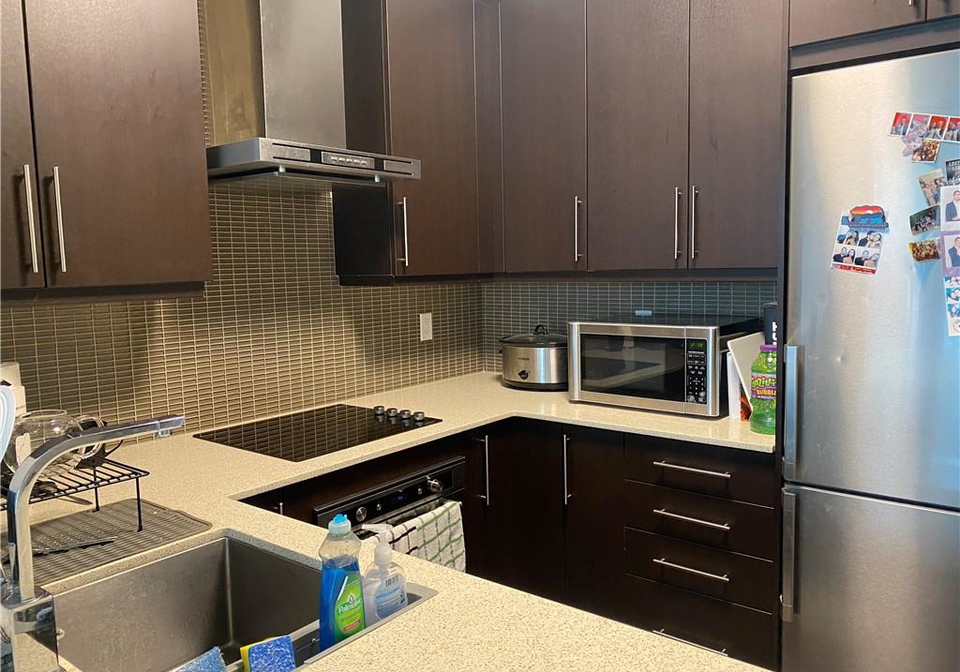 2081-fairview-street-burlington-ontario-40756499
