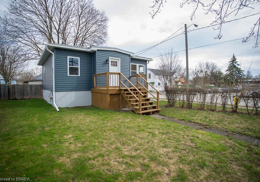 20-park-avenue-e-brantford-ontario-40756563