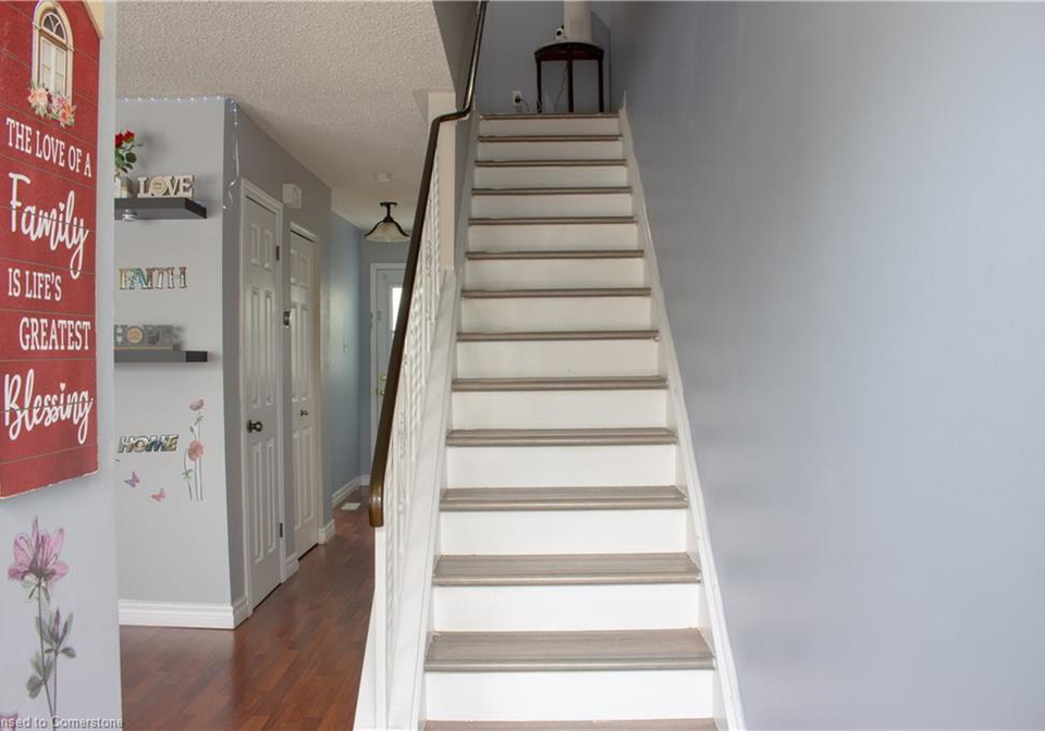 2700-barton-street-e-hamilton-ontario-40756625