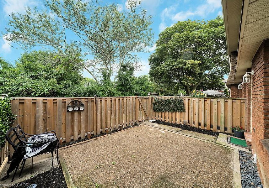 1015-upper-gage-avenue-hamilton-ontario-40756643
