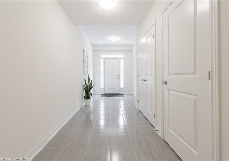 9-ridgeside-lane-hamilton-ontario-40756760