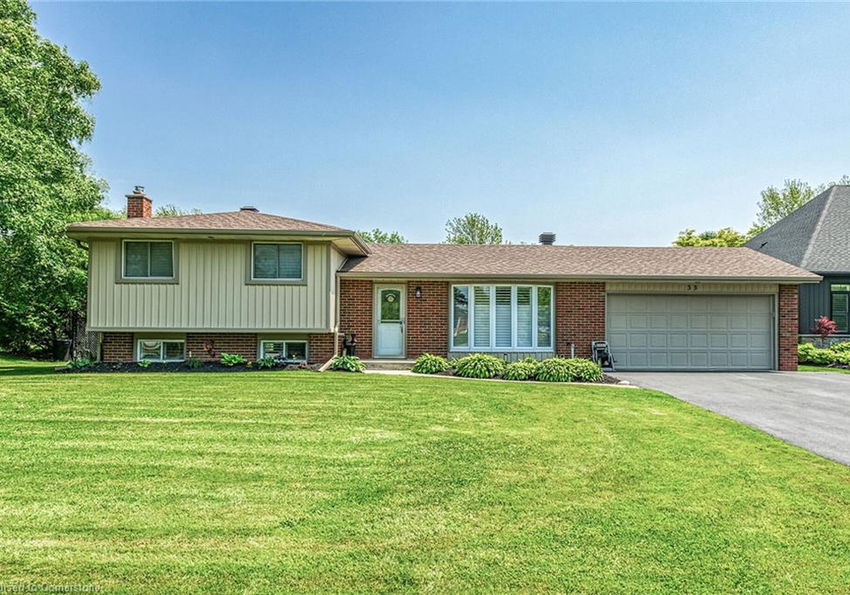 33-echo-street-e-cayuga-ontario-40756778