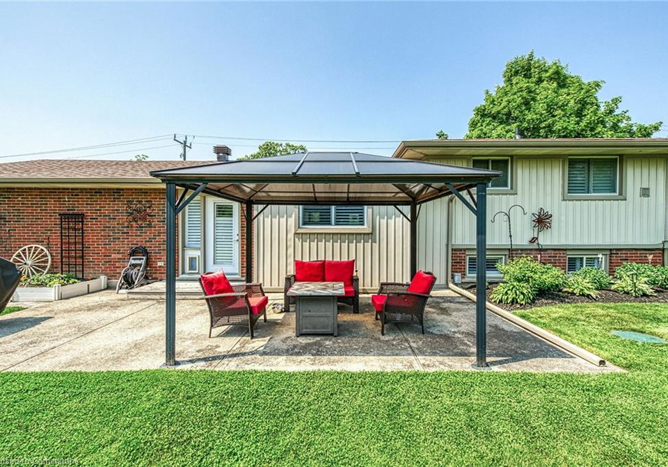 33-echo-street-e-cayuga-ontario-40756778