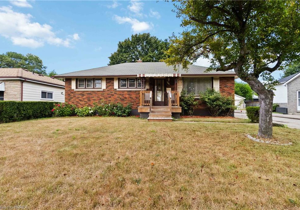 77-evelyn-street-brantford-ontario-40756935