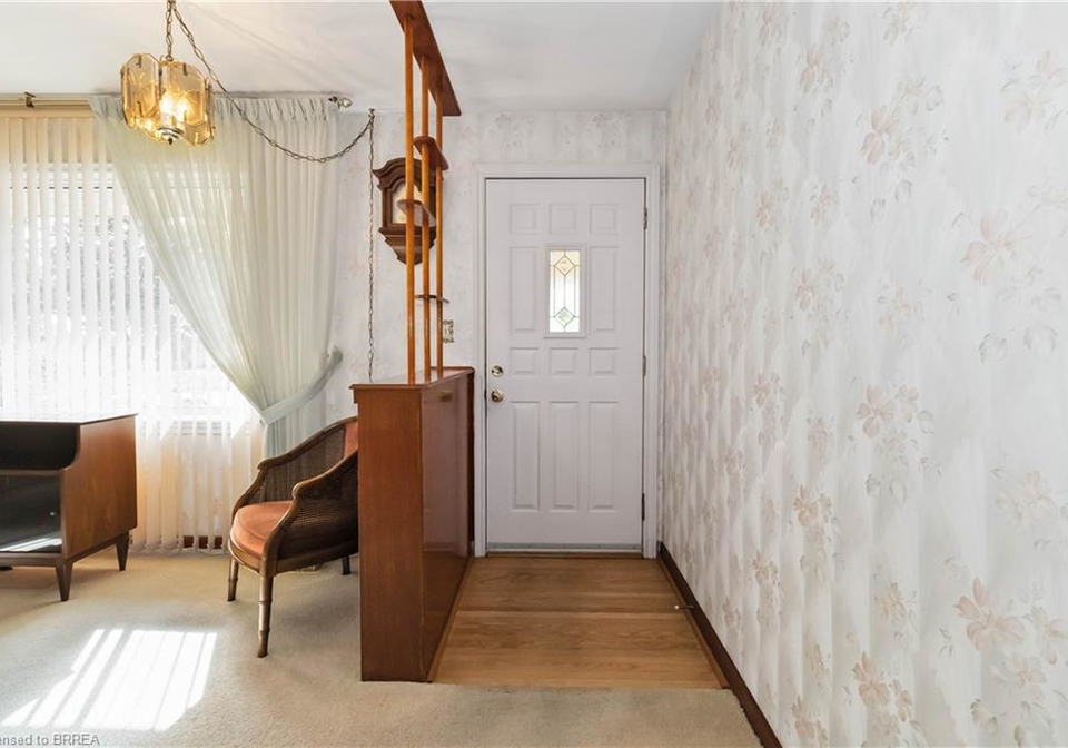 77-evelyn-street-brantford-ontario-40756935