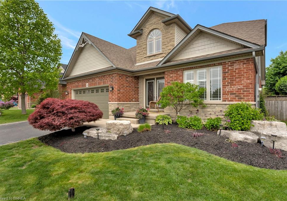 4-cardinal-lane-paris-ontario-40757004