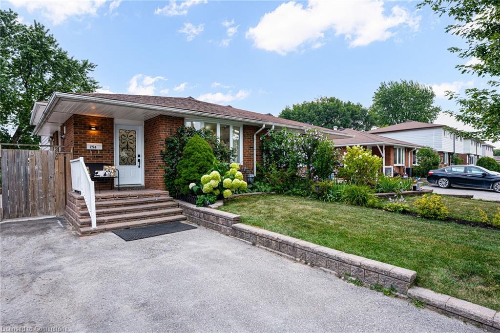 256-kinmount-crescent-oshawa-ontario-40757014
