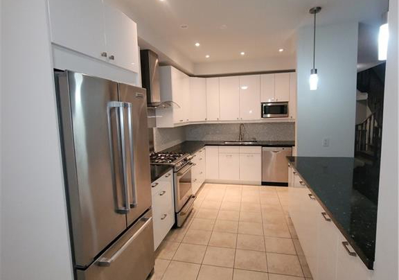1633-northmount-avenue-w-peel-ontario-40757027