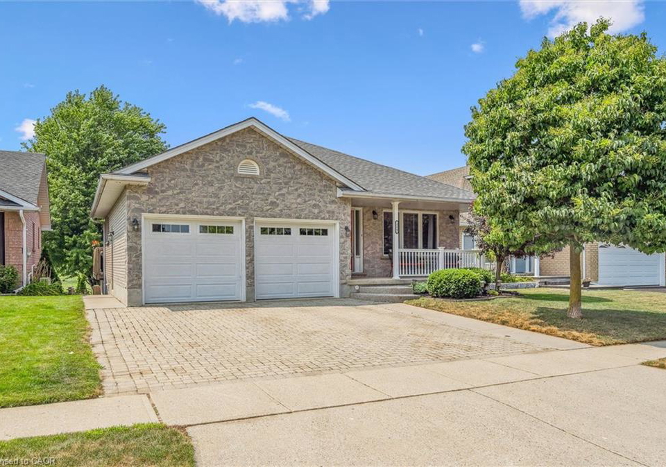 114-delavan-drive-cambridge-ontario-40757037