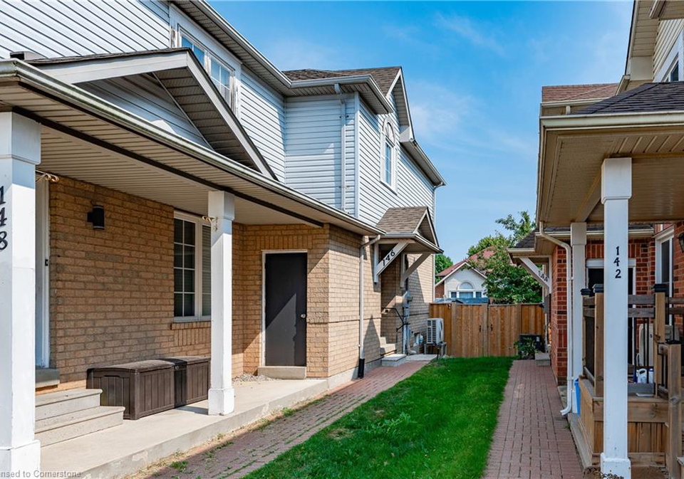 146-rockhaven-lane-waterdown-ontario-40757054