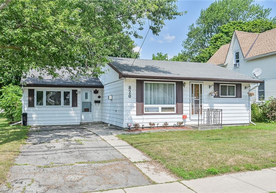 820-pine-street-dunnville-ontario-40757156