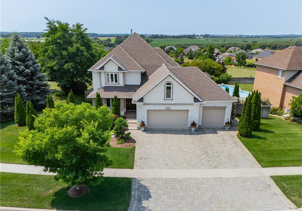 11-milne-drive-mannheim-ontario-40757172