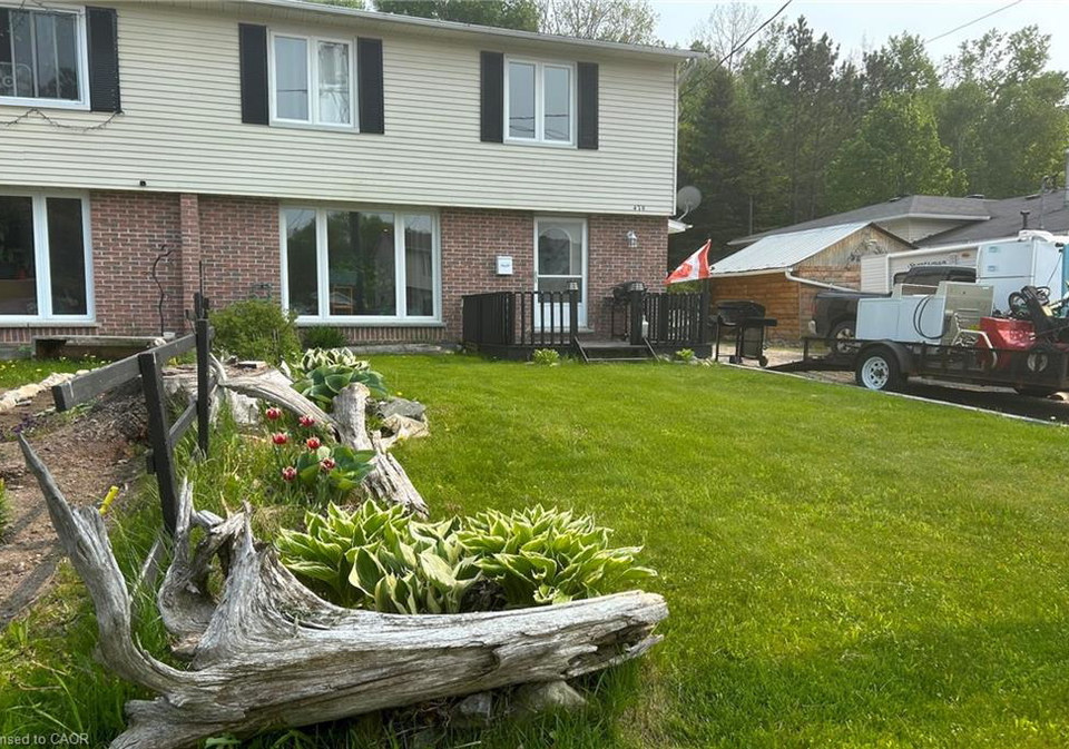 47-b-washington-crescent-elliot-lake-ontario-40757179
