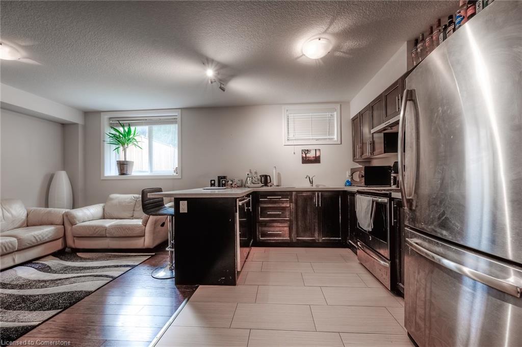 22-emerald-avenue-kitchener-ontario-40757240