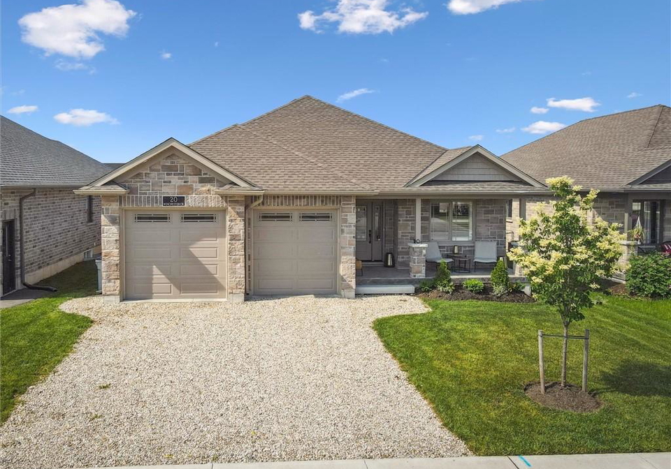 20-winchester-crescent-listowel-ontario-40757251