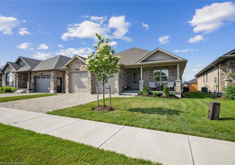 20-winchester-crescent-listowel-ontario-40757251