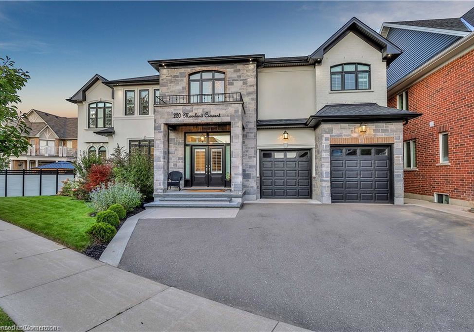 220-moorland-crescent-ancaster-ontario-40757287