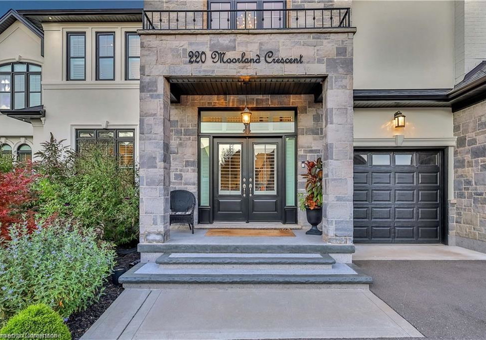220-moorland-crescent-ancaster-ontario-40757287