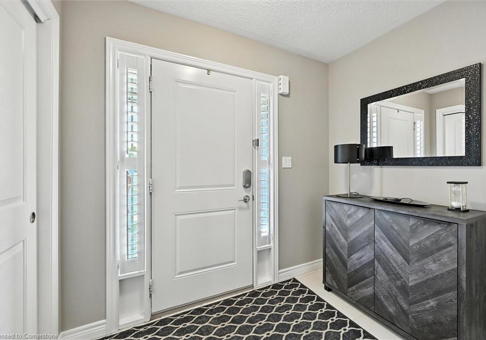 24-cittadella-boulevard-hannon-ontario-40757291