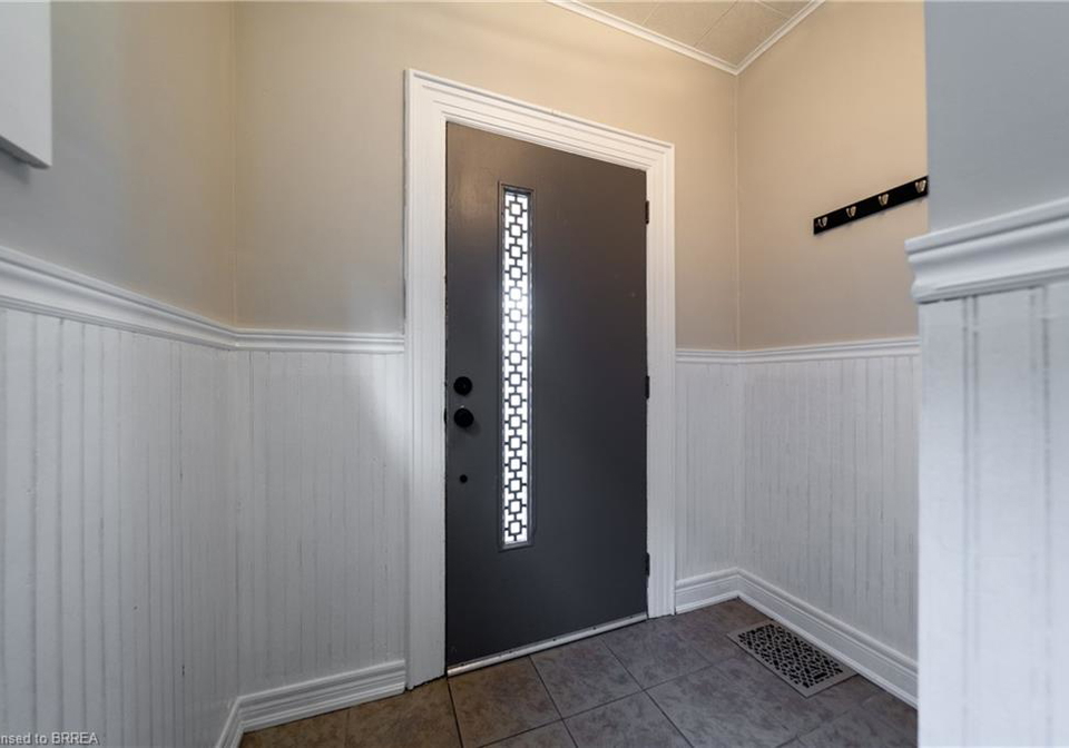 76-richmond-street-brantford-ontario-40757295