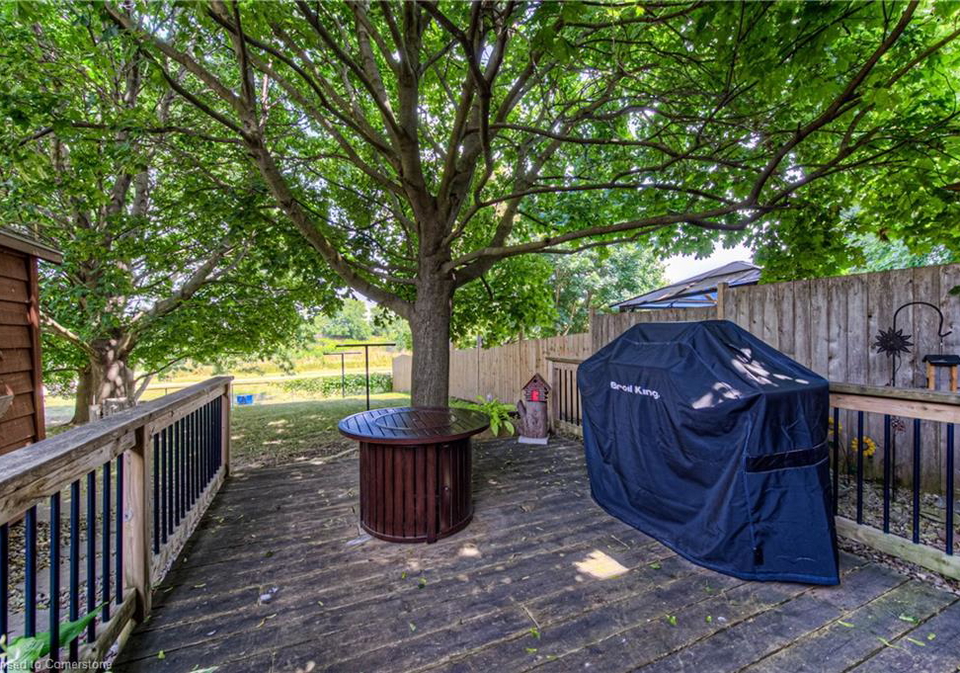 60-shea-crescent-kitchener-ontario-40757307